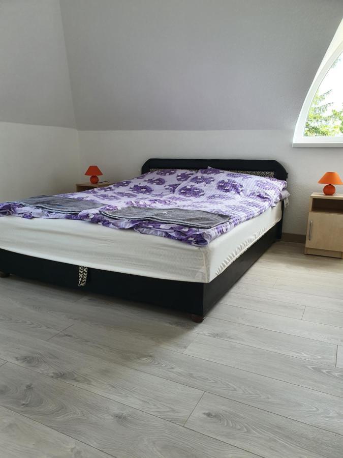 Levente Apartman Balatongyörök المظهر الخارجي الصورة