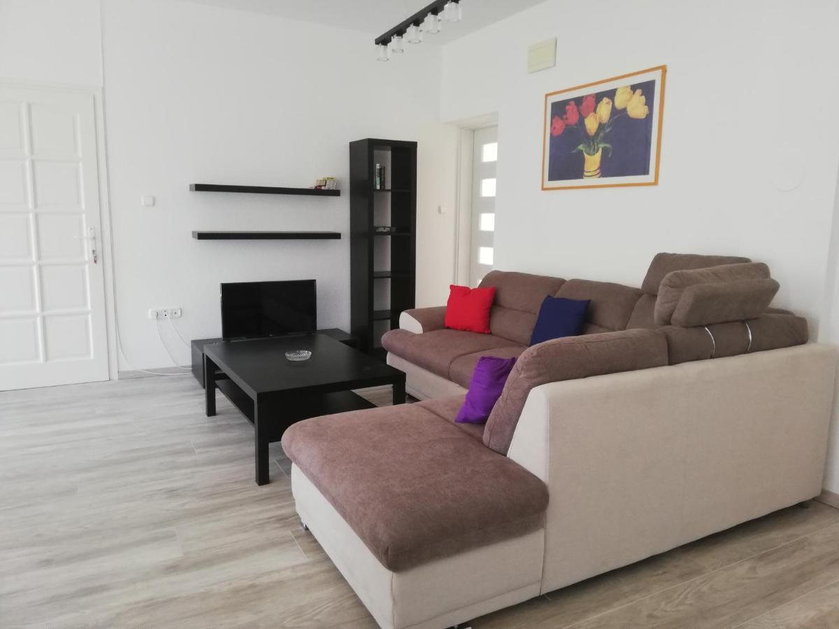 Levente Apartman Balatongyörök المظهر الخارجي الصورة
