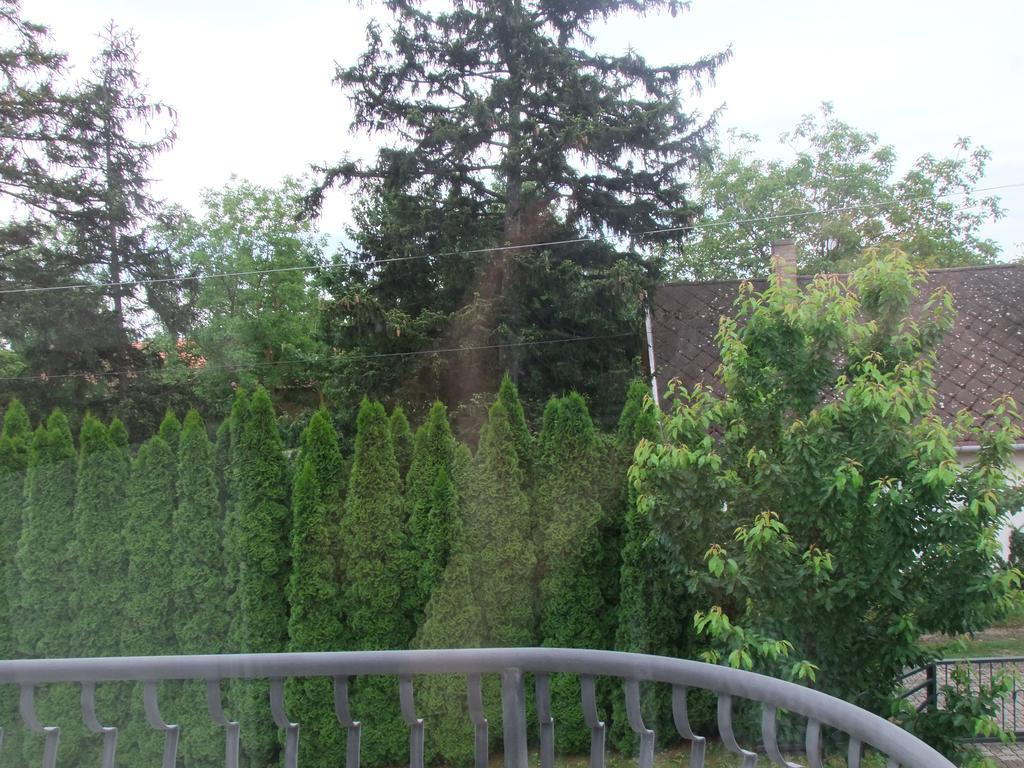 Levente Apartman Balatongyörök المظهر الخارجي الصورة